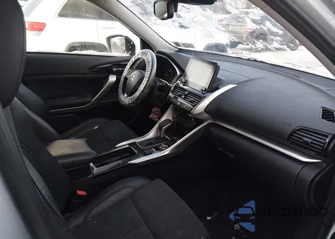 2024 Mitsubishi Eclipse Cross Se S-Awc/Sel S-Awc z USA, uszkodzony, nr VIN JA4ATWAA1RZ058384